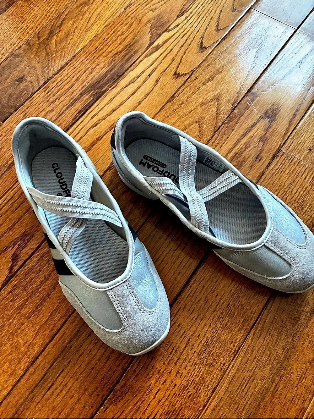 adidas Cloudfoam Comfort Gray & Black Sneakers